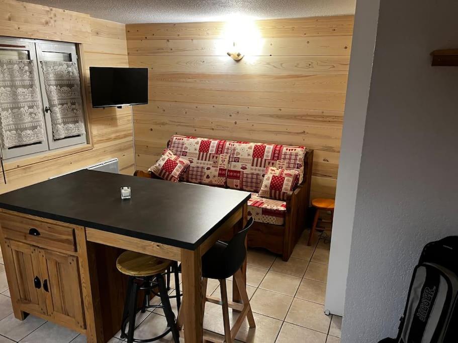 Appartement Au Pied Des Pistes コンブルー エクステリア 写真